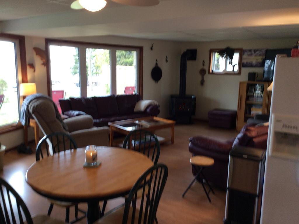 N' This On The Bay -Vacation Suite Wiarton Eksteriør billede