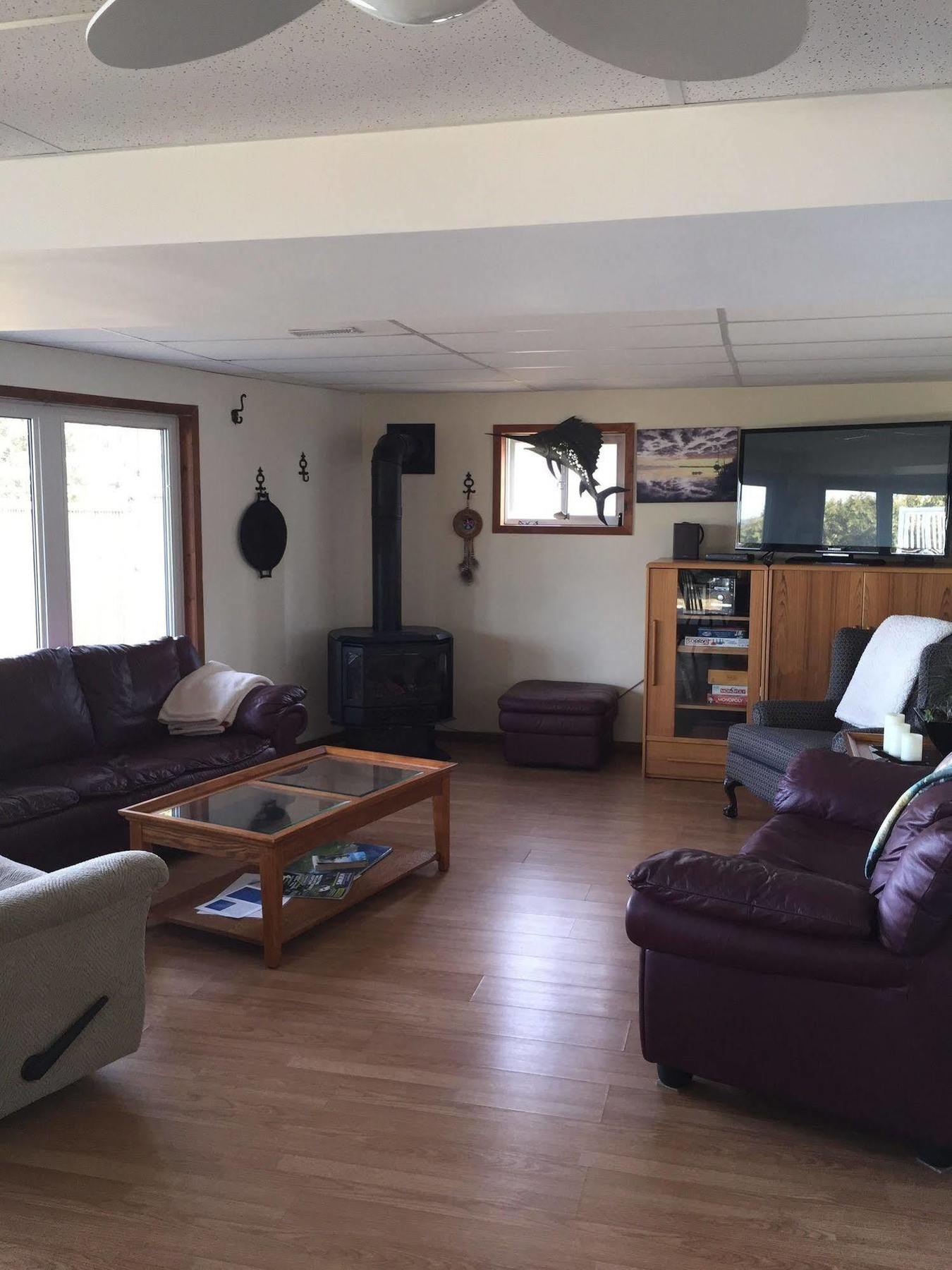 N' This On The Bay -Vacation Suite Wiarton Eksteriør billede